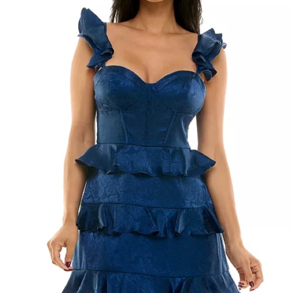 Elegant Blue Ruffle Dress - Picture 2 of 7